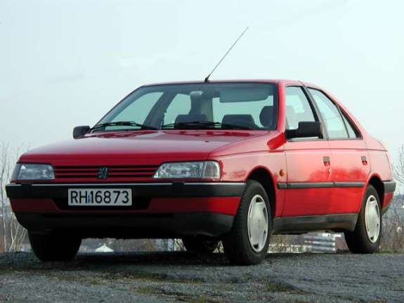 The 405 was voted European Car of the Year for 1988